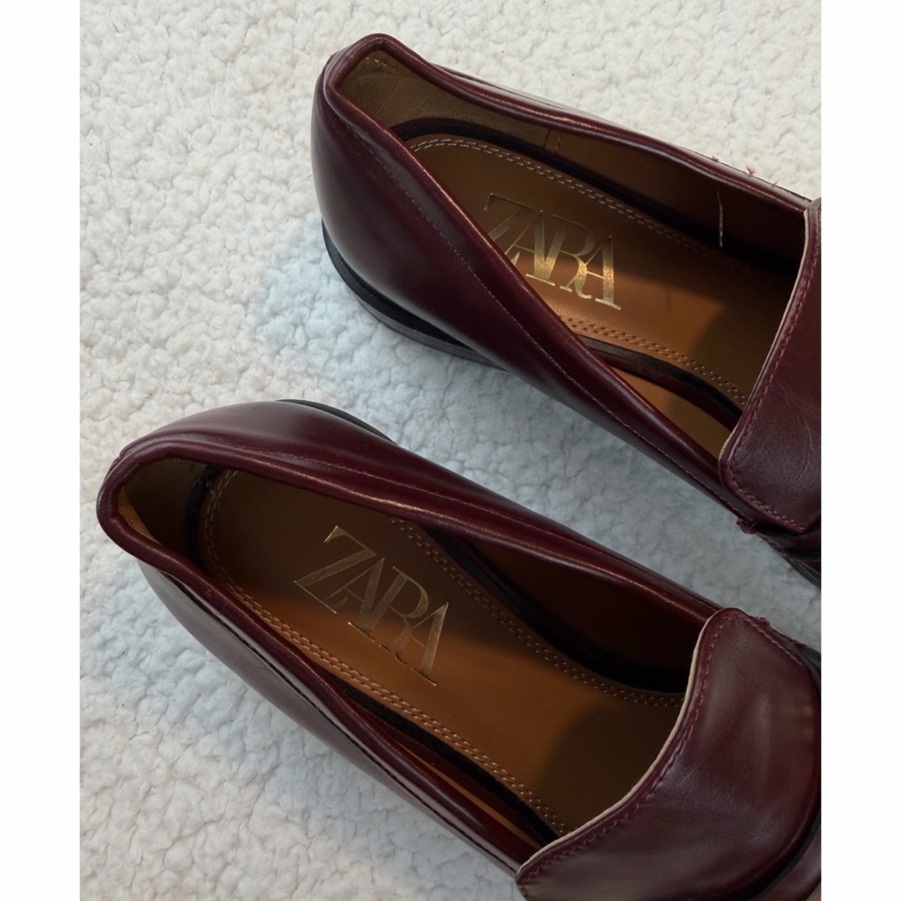 ZARA • Burgundy Leather Fringe Loafers w/ Gold Horsebit Hardware, EU 40 (US 9) - Picture 15 of 16